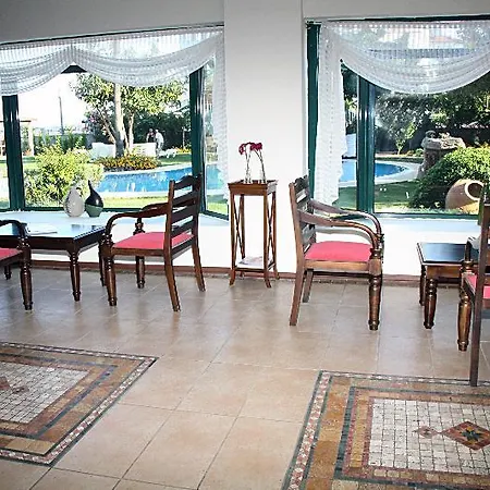 Mutlu Hotell Fethiye