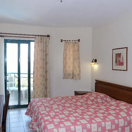 Mutlu Отель Фетхие